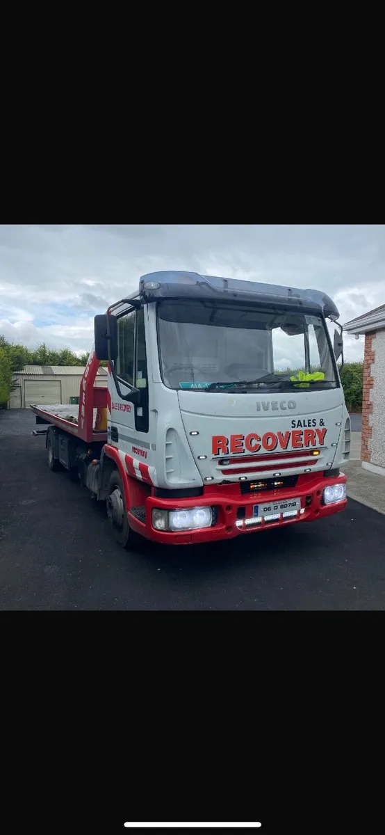 Iveco tilt and slide recovery - Image 2
