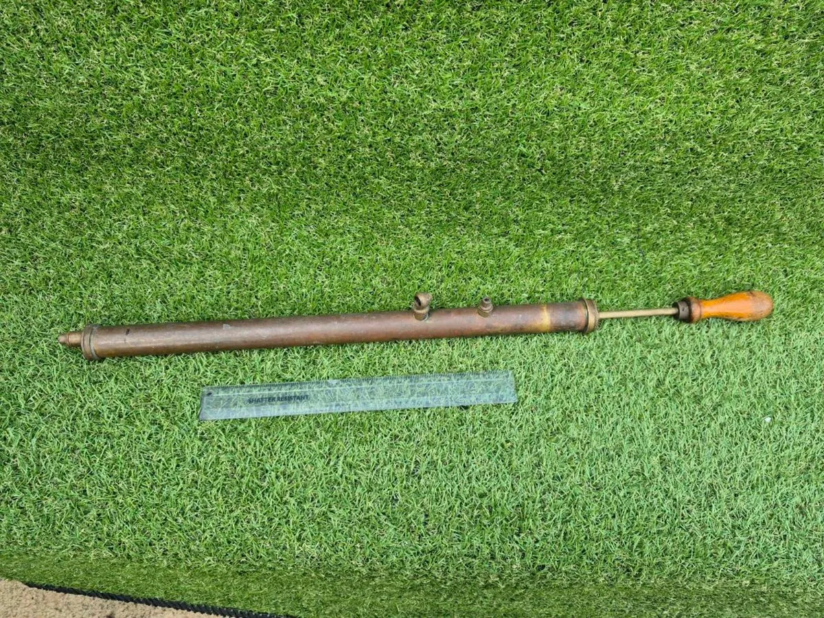 Vintage garden sprayer - Image 1