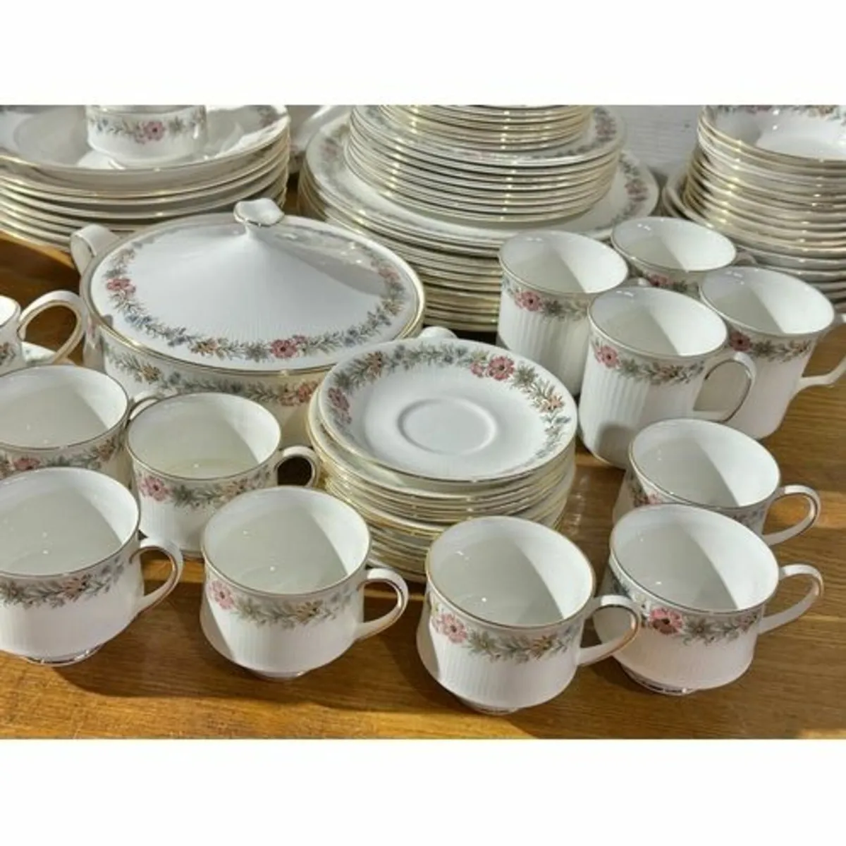 78 pieces of Belinda dinner service - Image 4