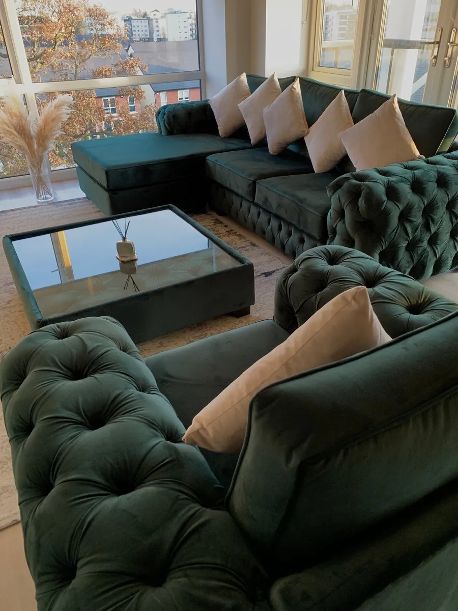 Couch - Image 3