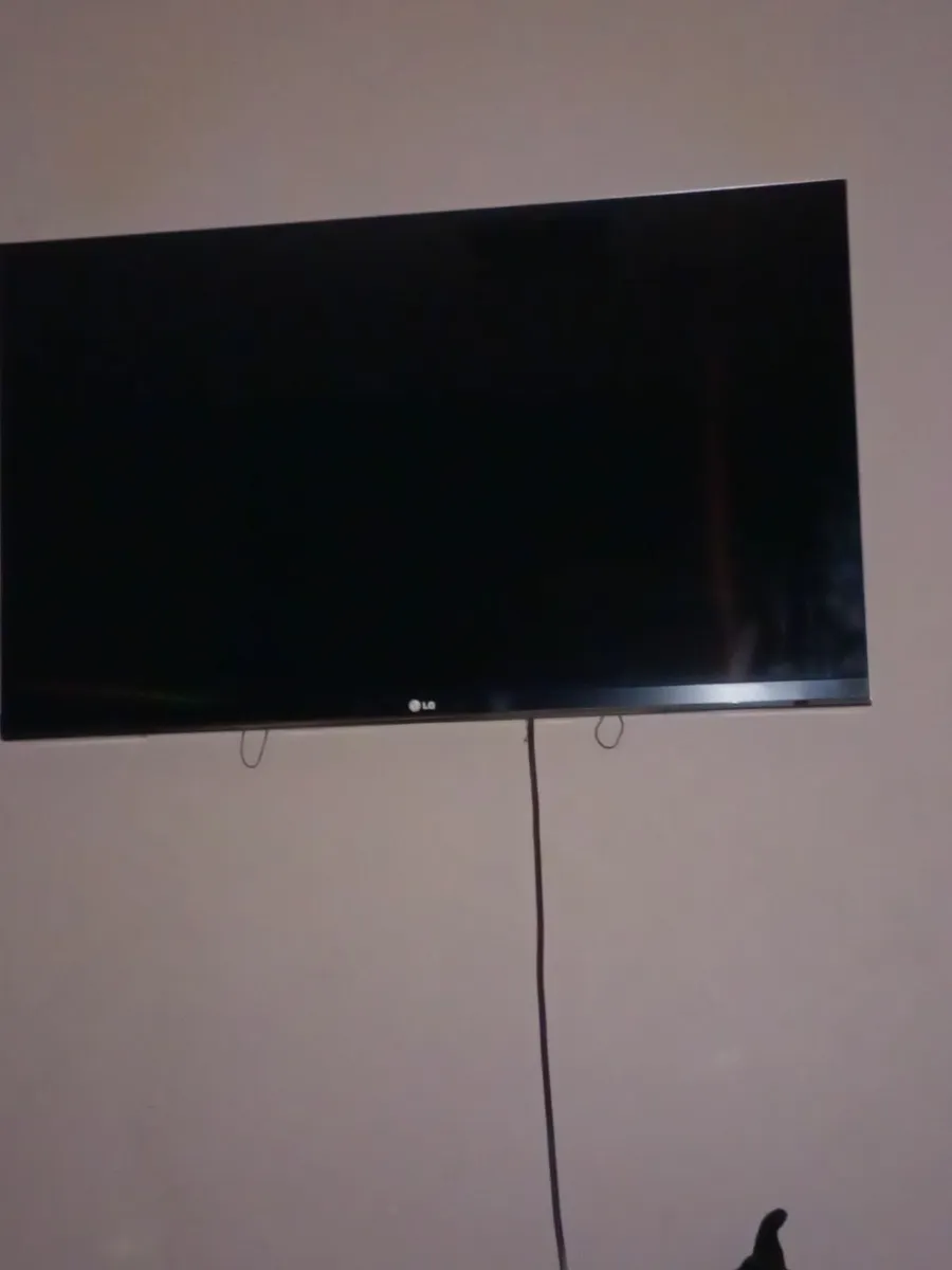LG smart tv - Image 3