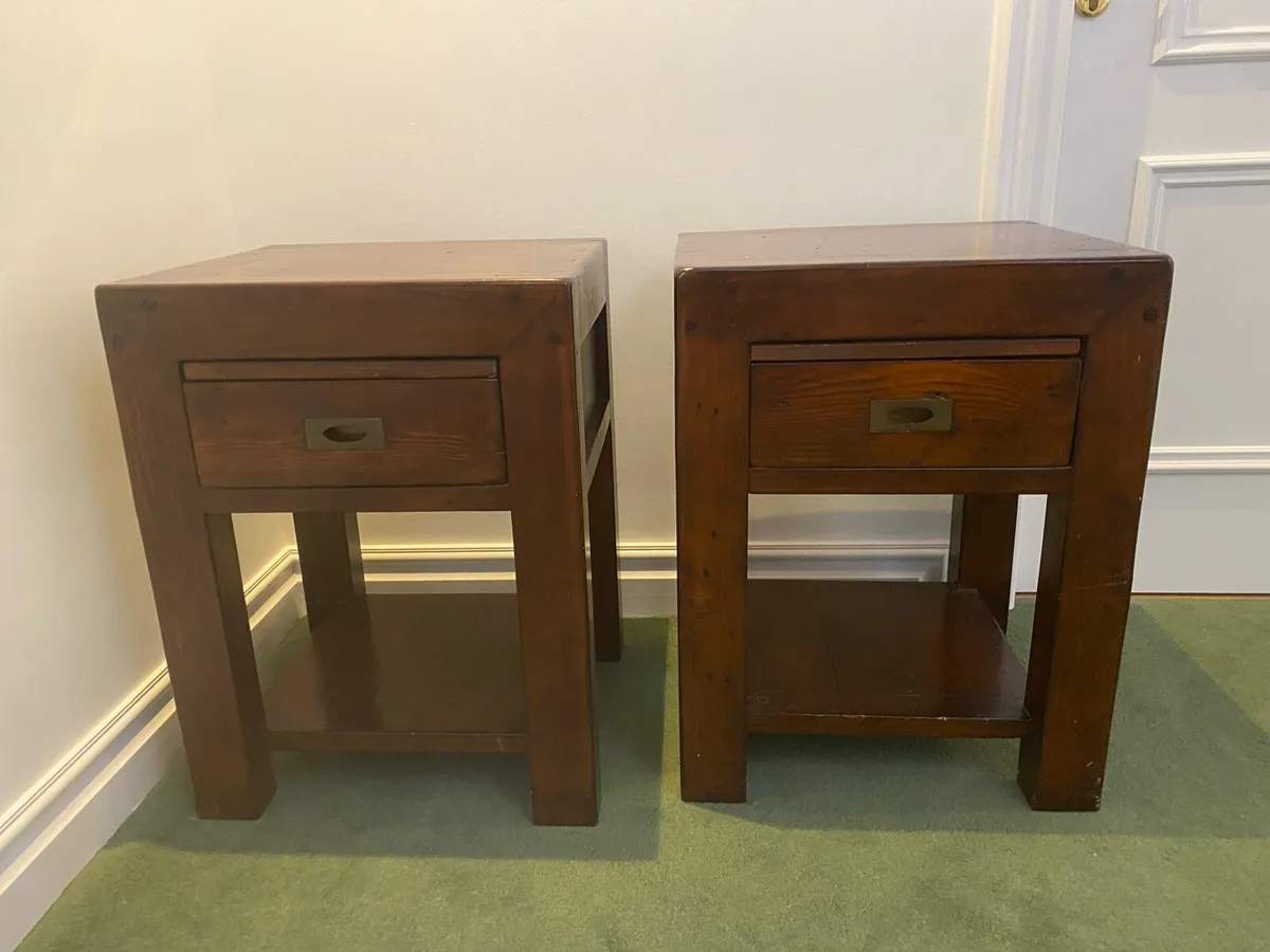 Bedside Lockers & Chest of Drawers - Image 1