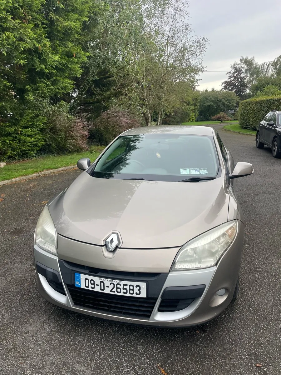 Renault Megane 2009 - Image 1