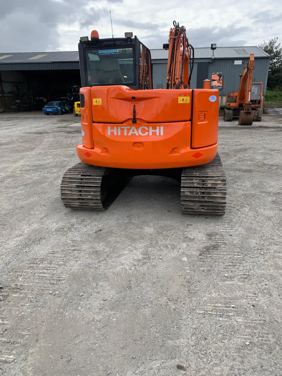 Hitachi zx85-5.          2014 - Image 3