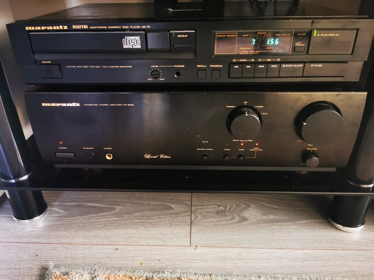 Technics ; Marantz ; Sony ( Amps + CD players ) - Image 4