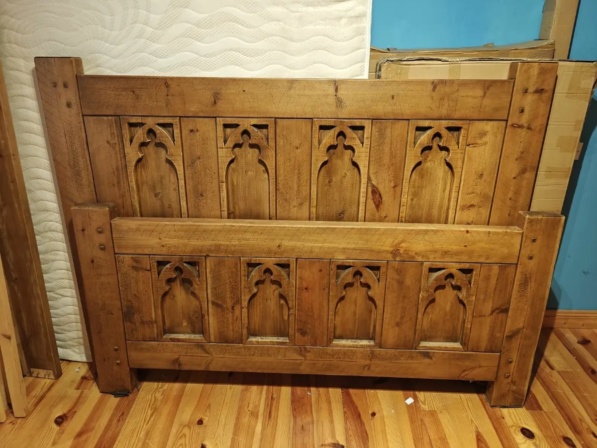 Superking bed - Image 1