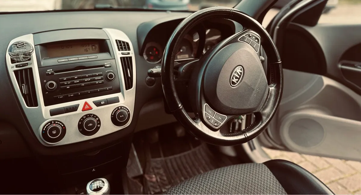 KIA CEED 2008 - Image 3