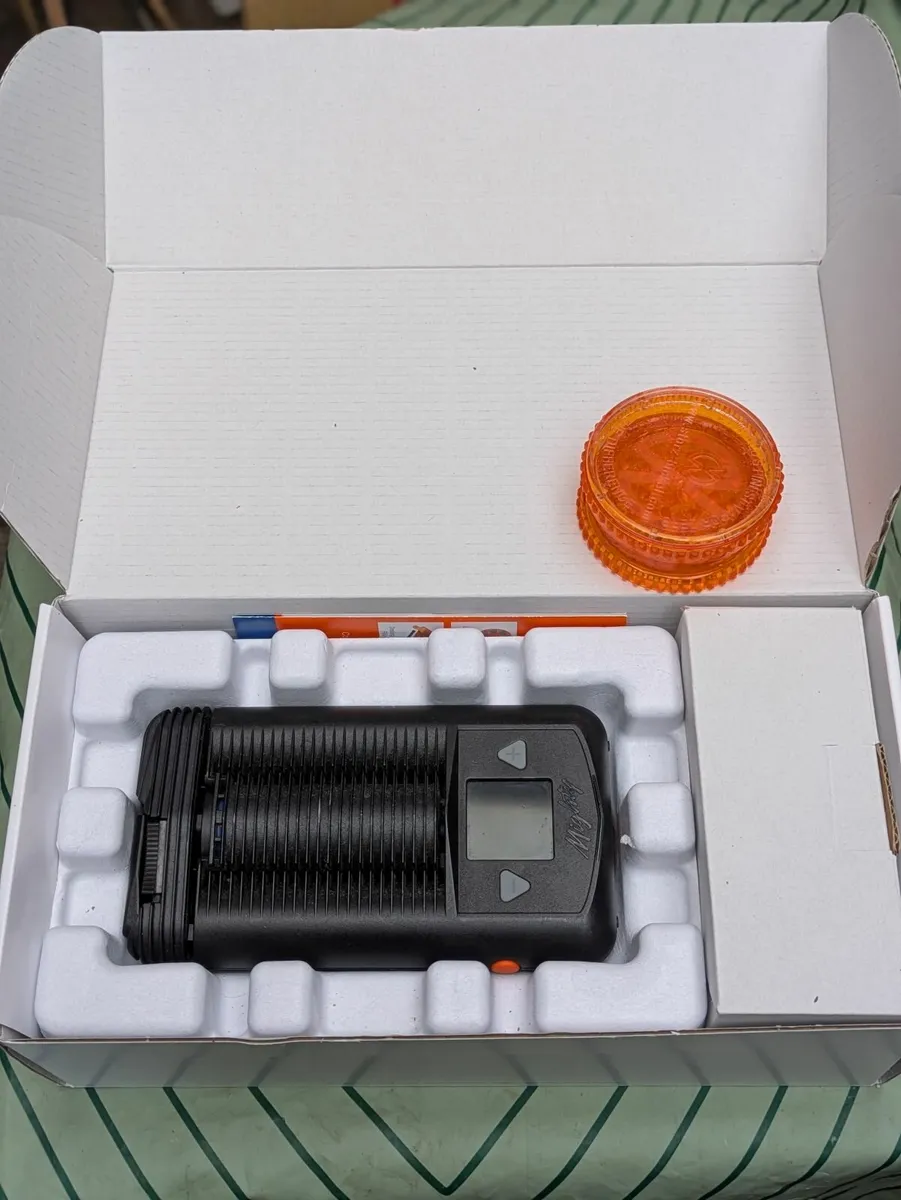 Storz and Bickel Mighty Vaporiser - Image 4