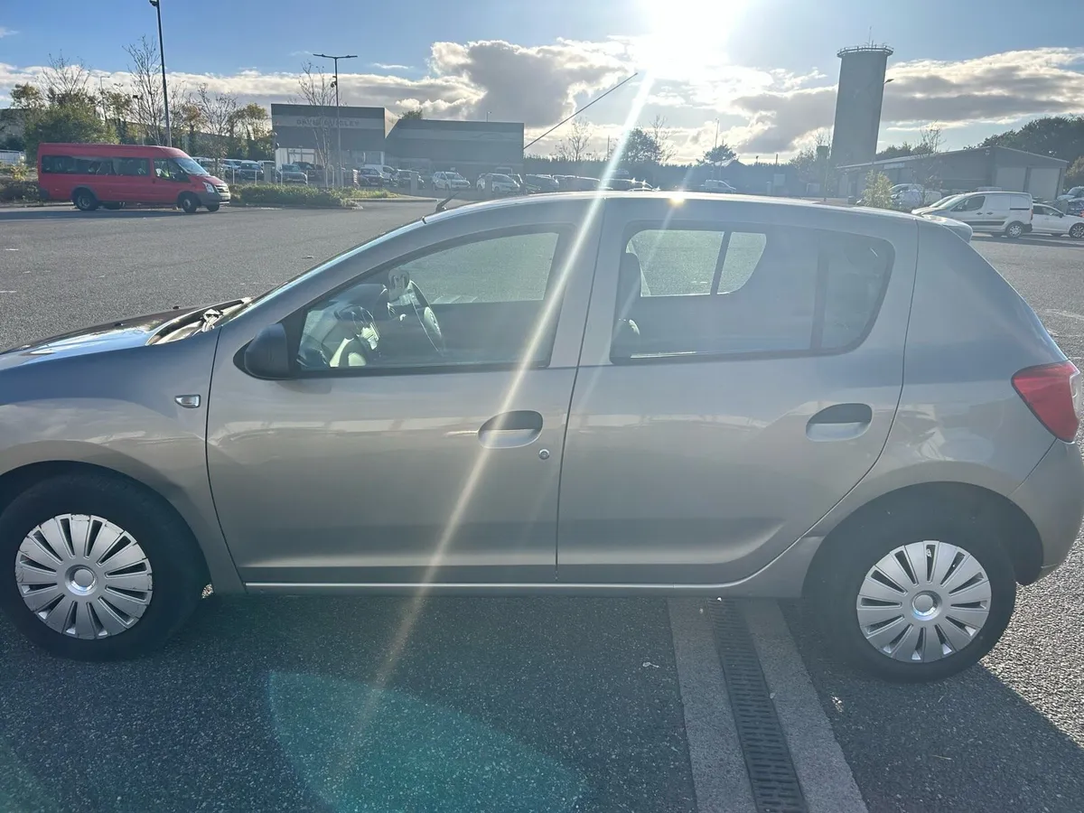 Dacia sandero - Image 3