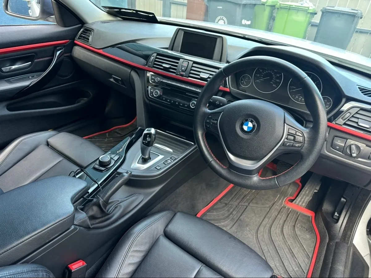 BMW 4-Series 2014 - Image 4