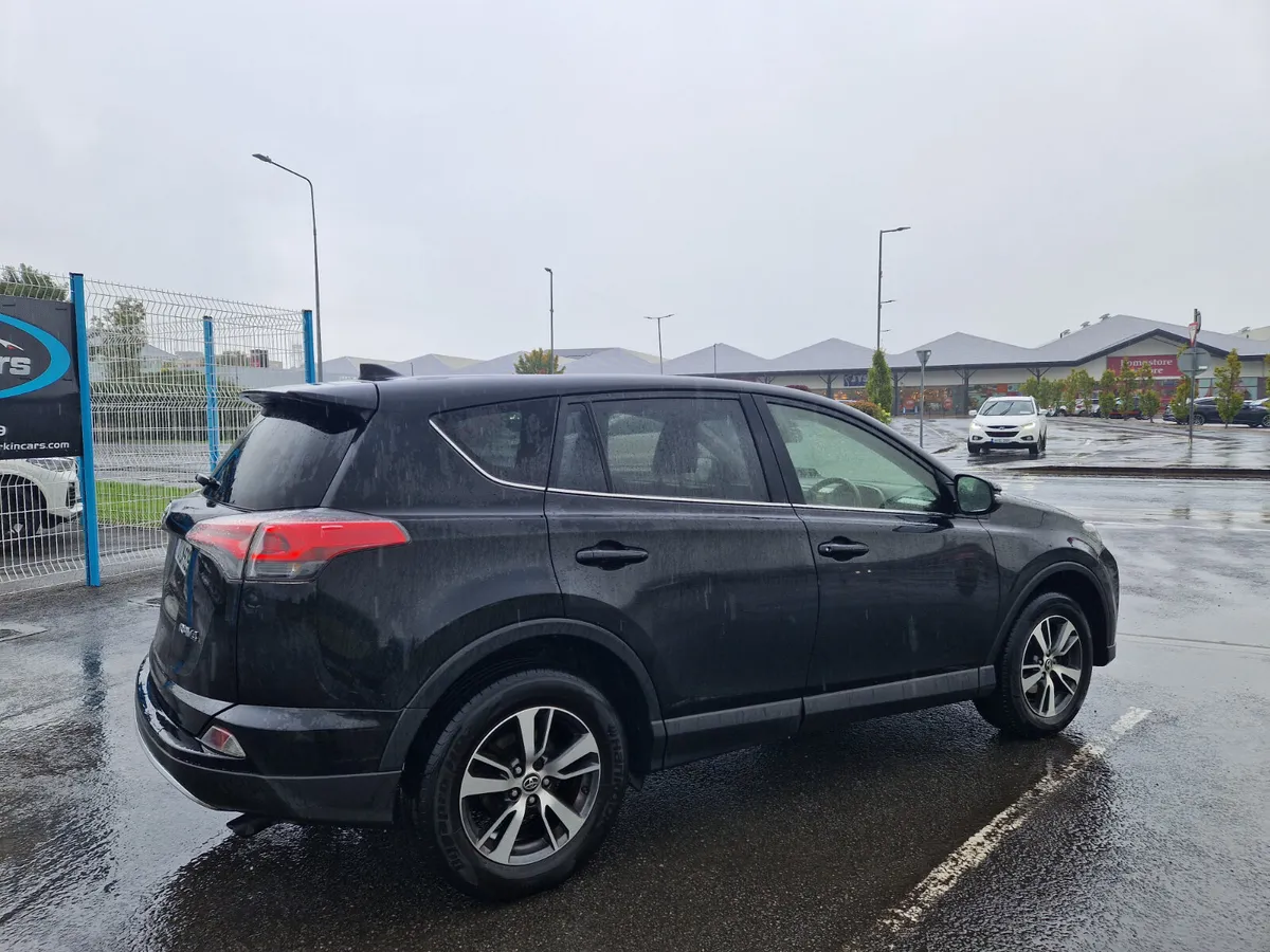 Toyota RAV4 2016 - Image 4