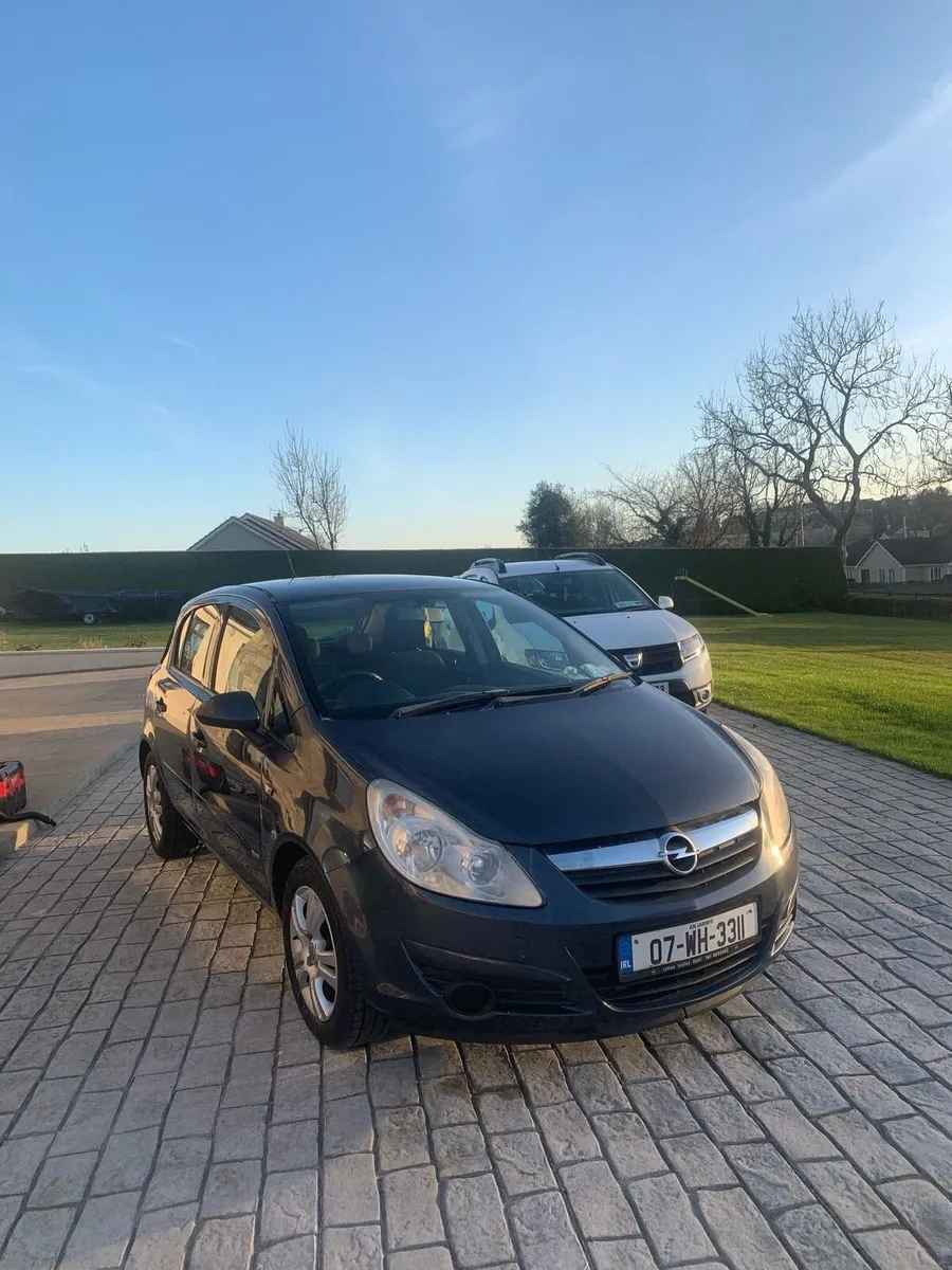 Opel Corsa 1.2 - Image 2
