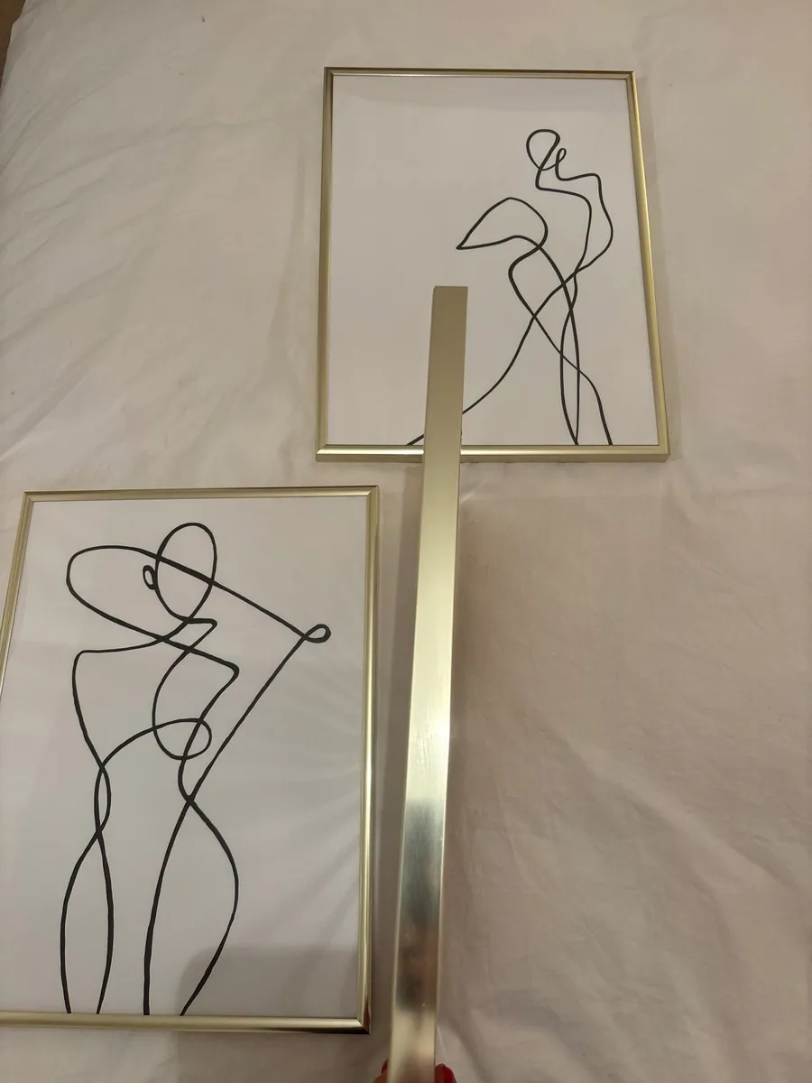 Gold DESENIO Picture Frames - Image 2