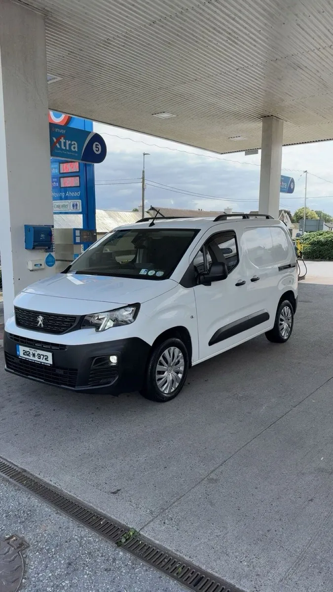 Peugeot Partner Professional - Image 3