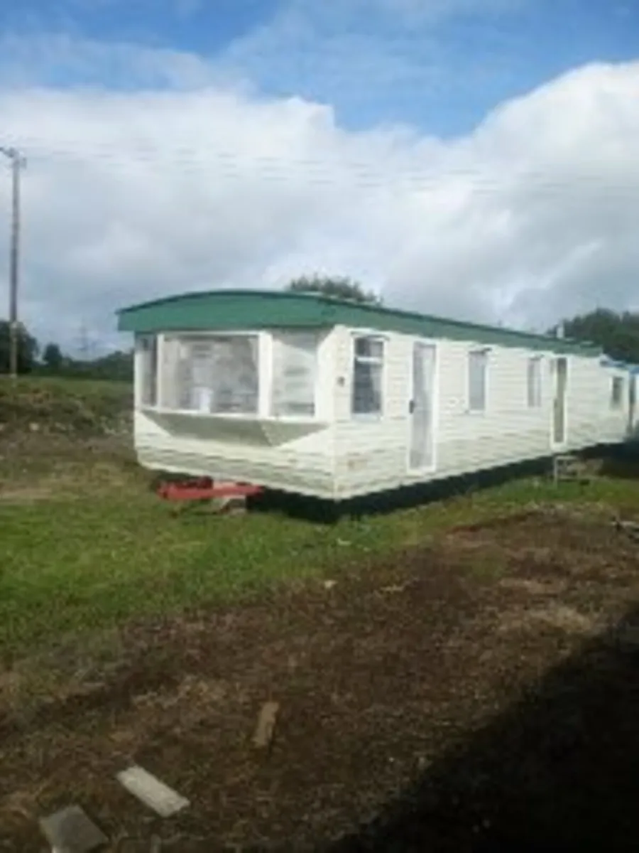 Mobile home - Image 1