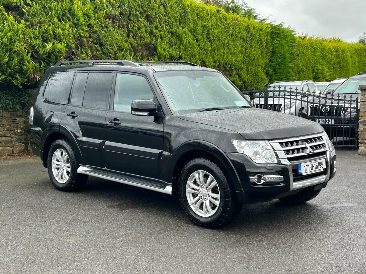 2017 Mitsubishi Pajero Crew Cab Auto €333 Tax - Image 1