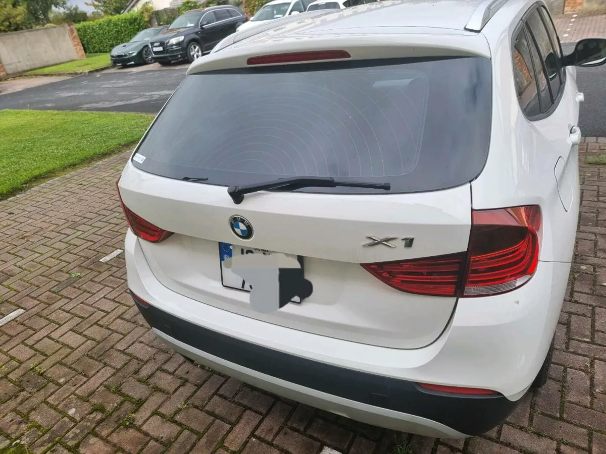 Car - Image 4