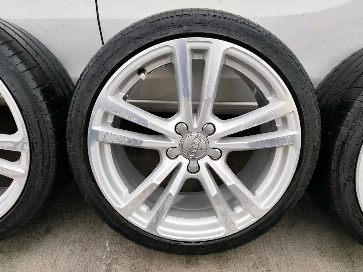 18" Audi A3 / S3 alloys in excellent condition - Image 4