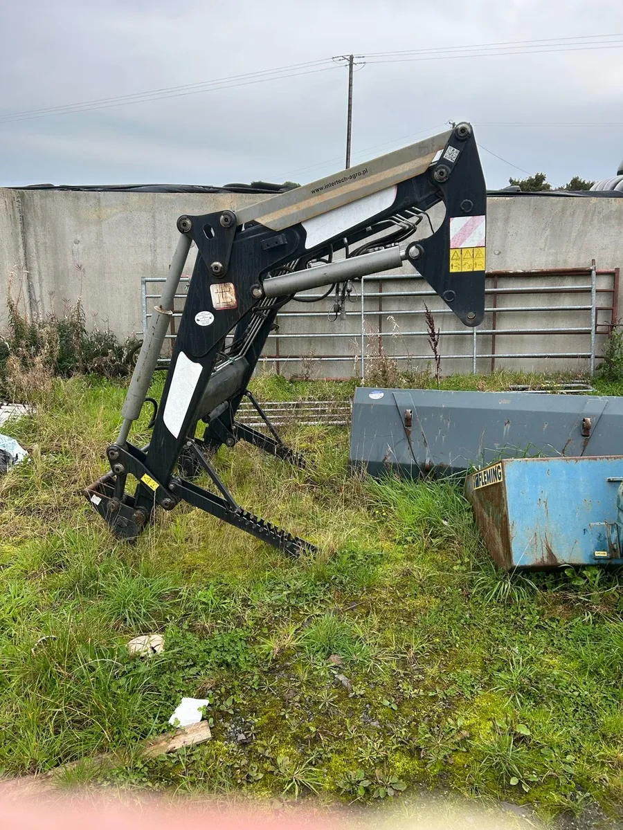 Intertech front loader - Image 1