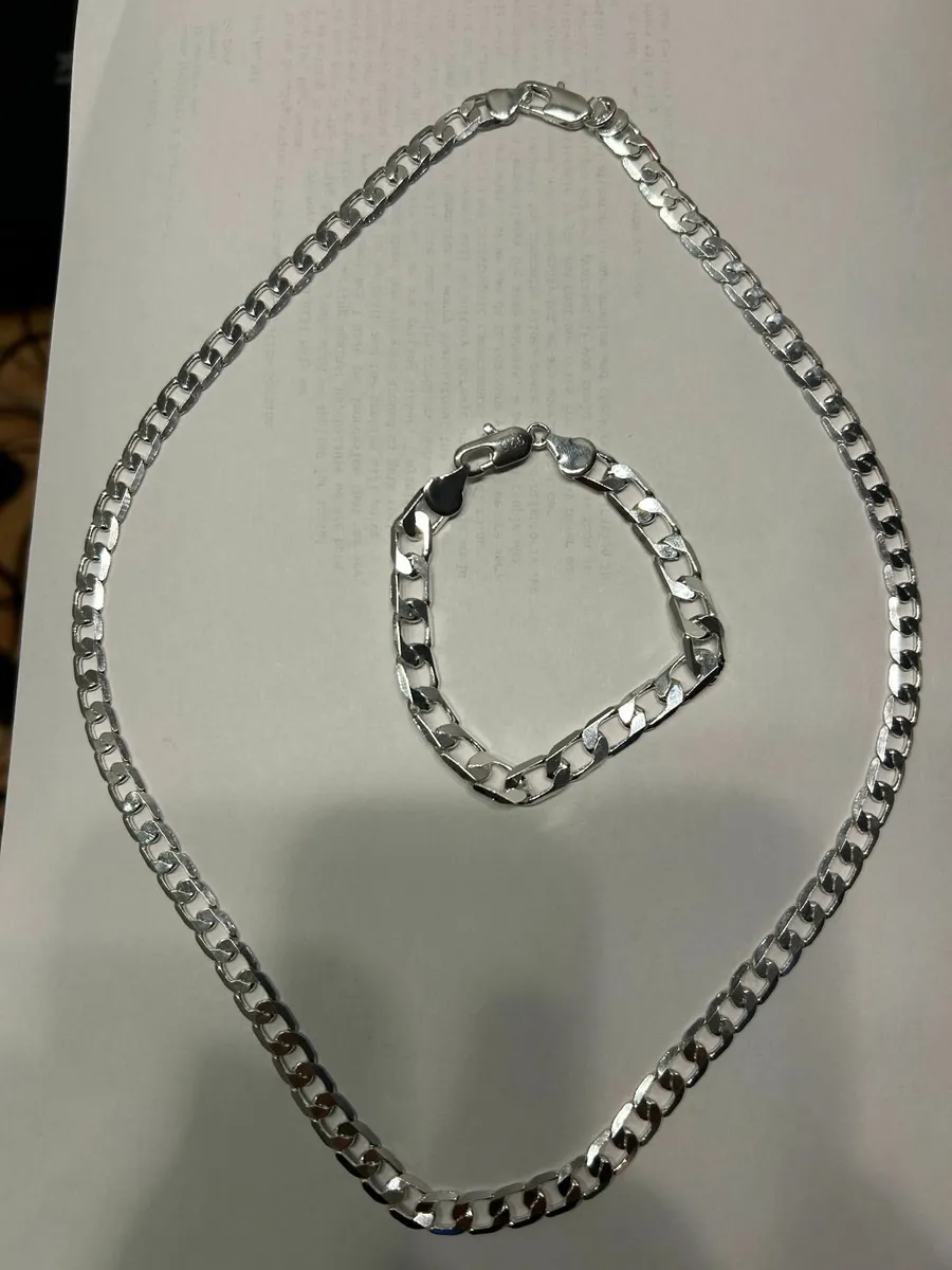 Silver chain and bracelet - Image 1
