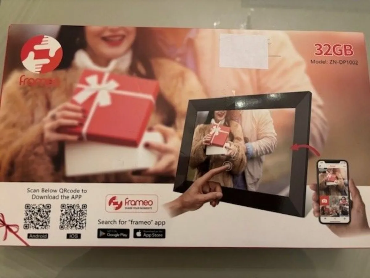 WiFi Digital Photo Frame - Image 1