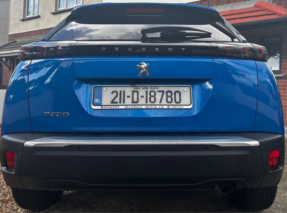 Peugeot 2008 - Image 2