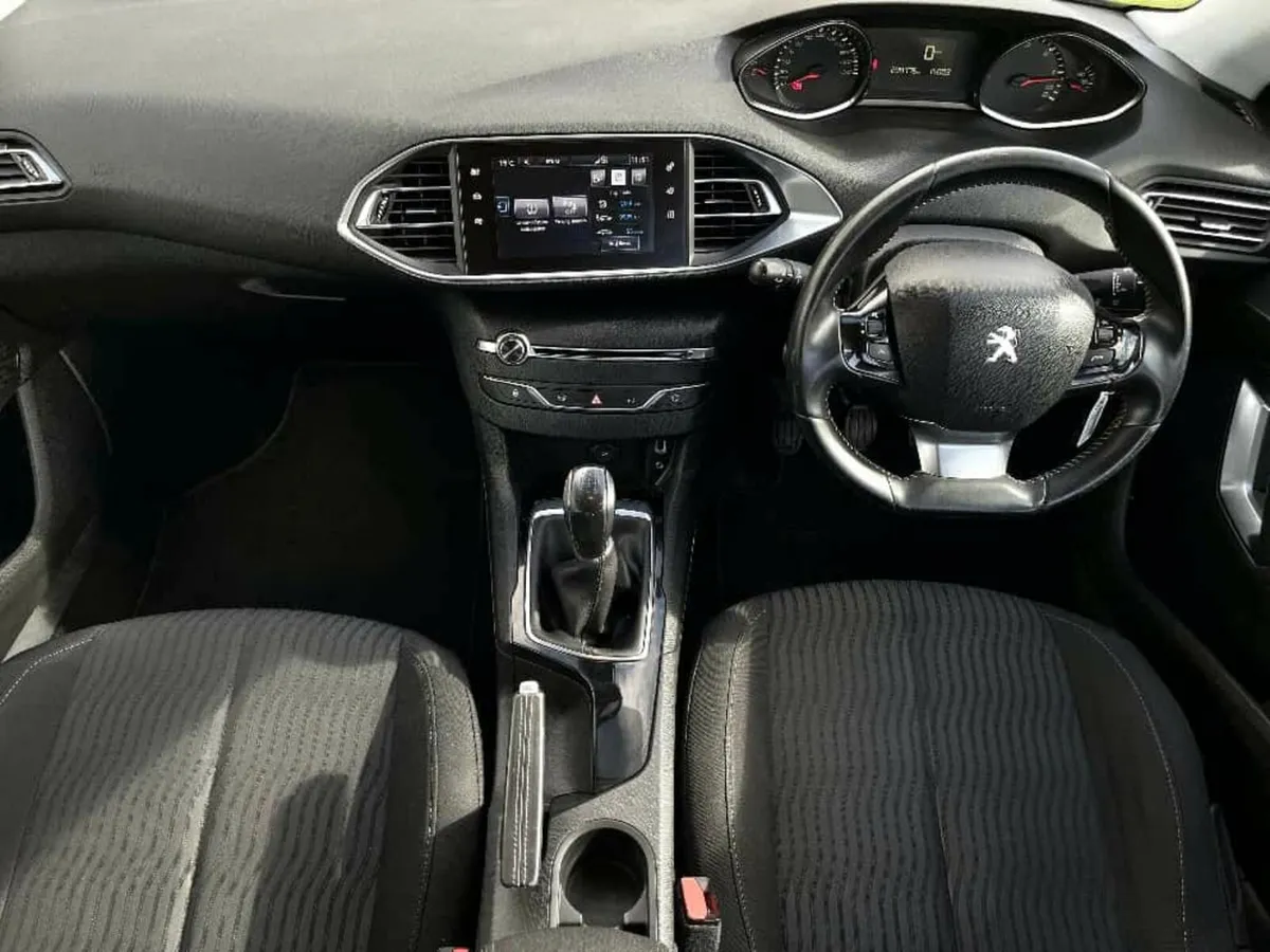 Peugeot 308 2016 1.6 Diesel - Image 4