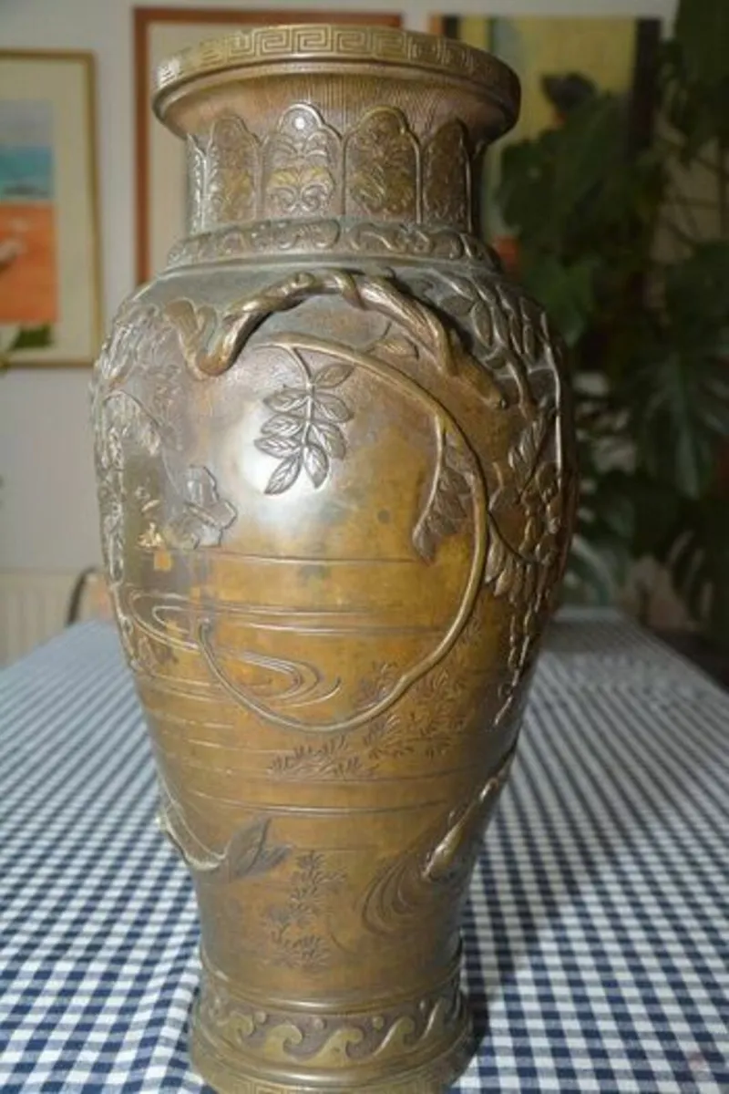 Antique large brass Japanese vase - Image 3