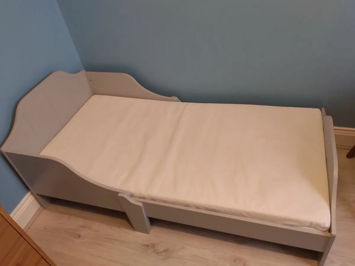 Toddler Bed - Image 2
