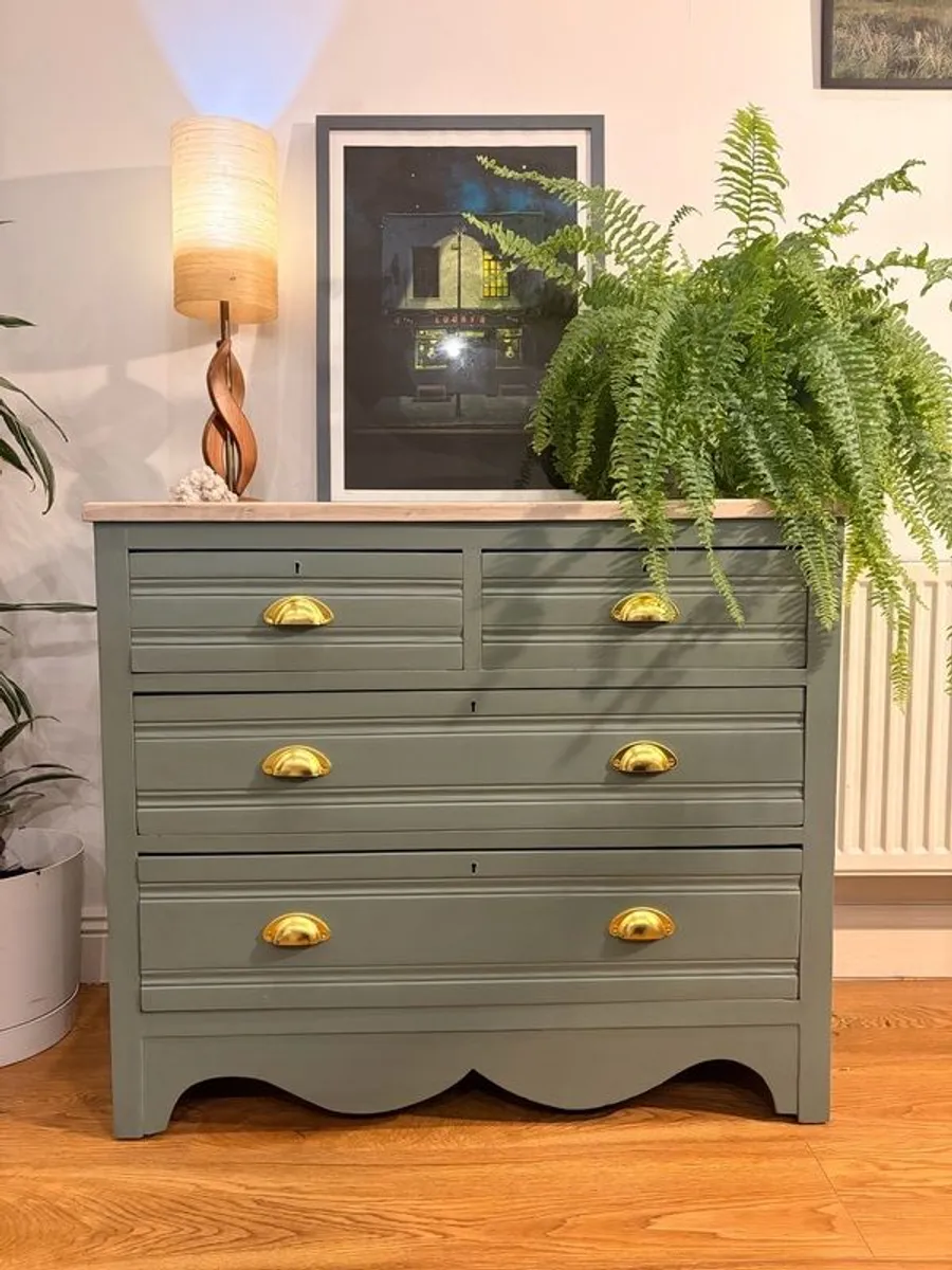 chest of drawers - Image 3