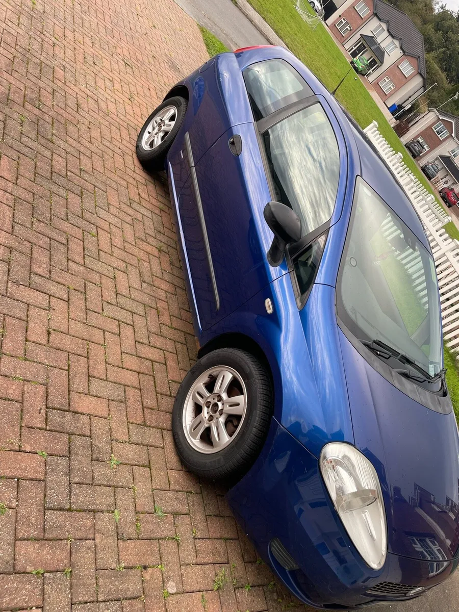Fiat grande punto - Image 1