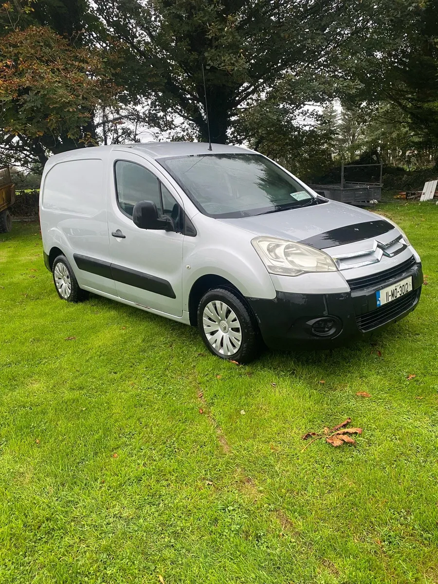 Citreon Berlingo 2011 - Image 2