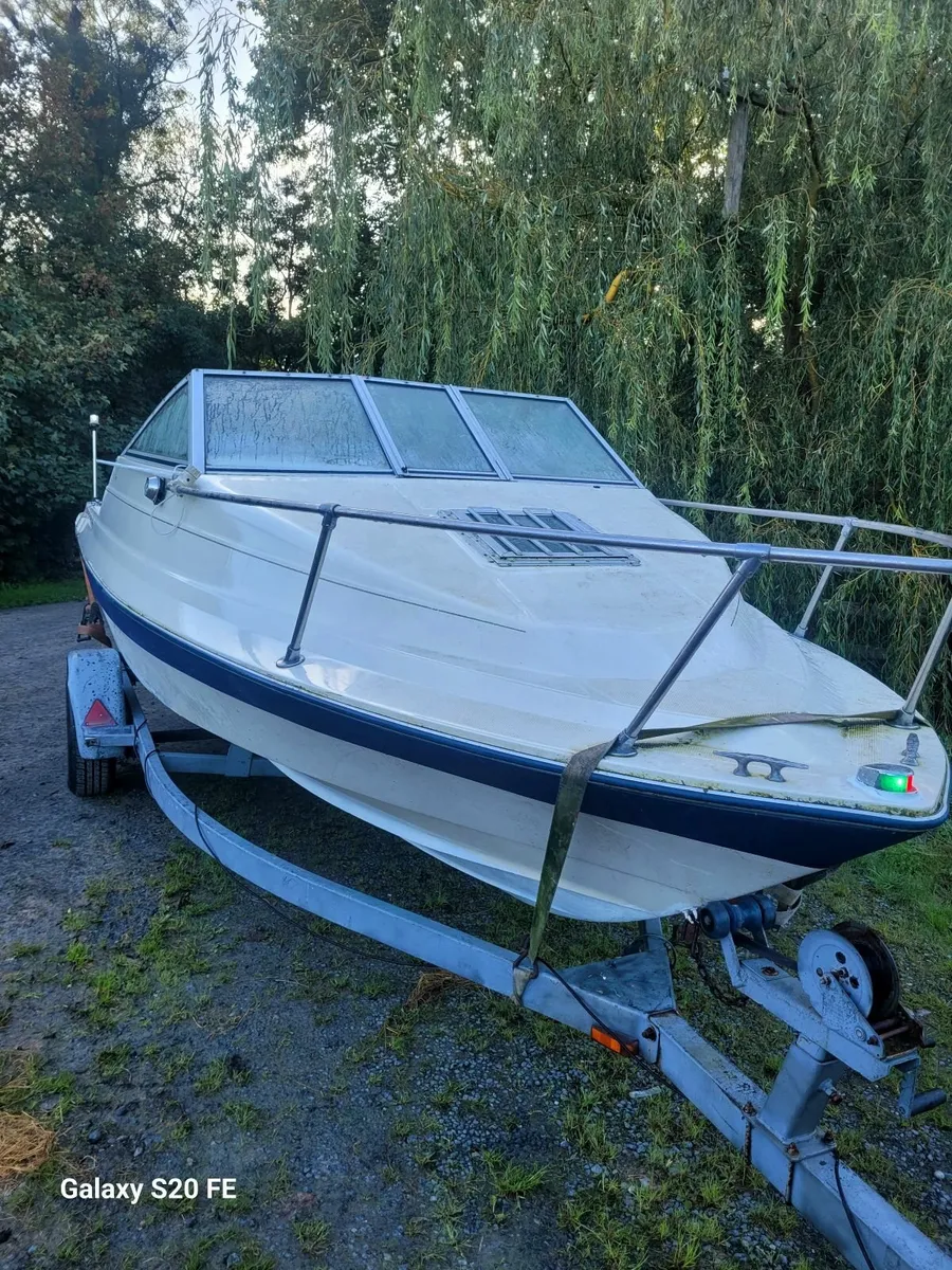 Bayliner Capri 1952 - Image 1