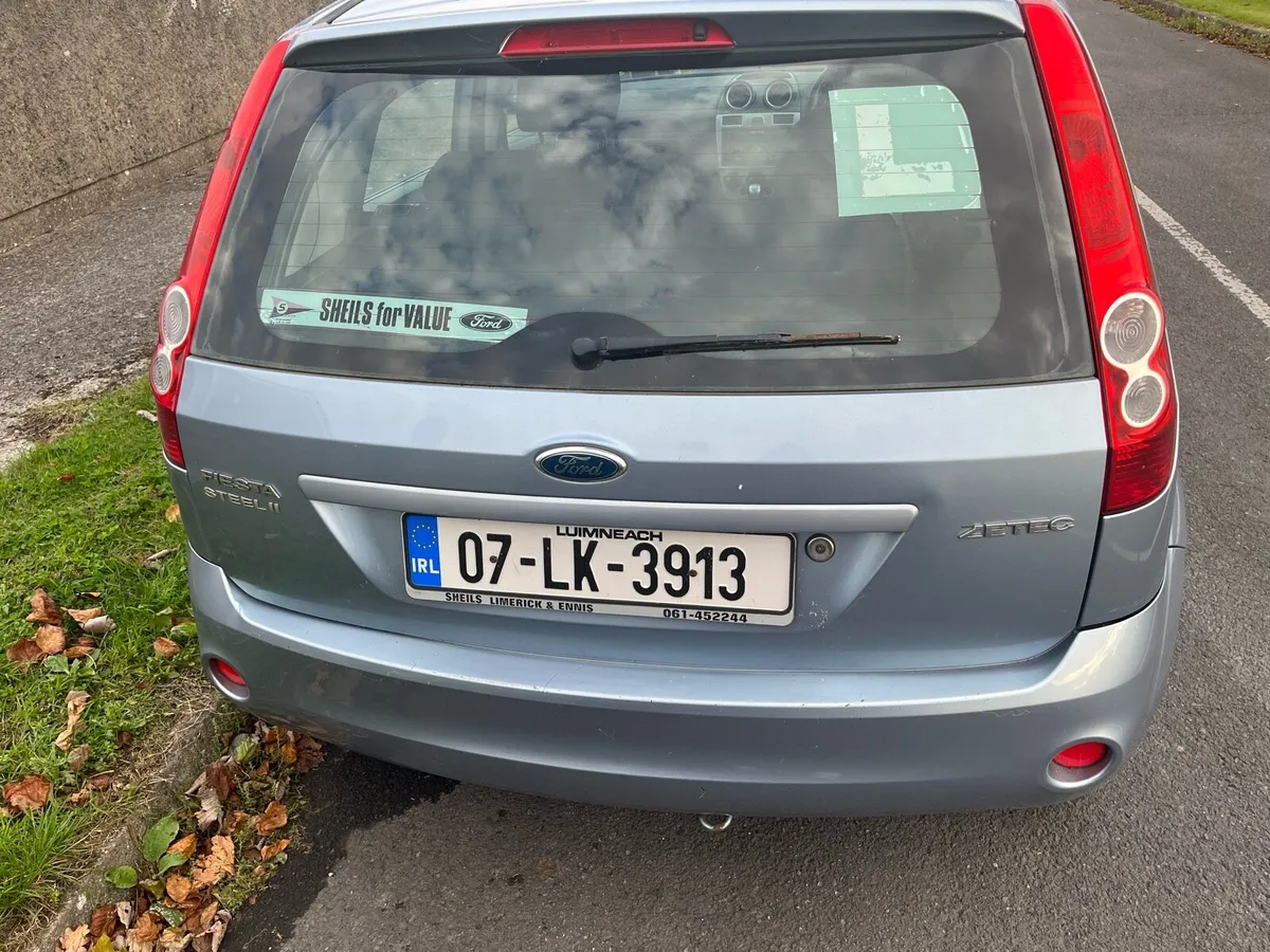 Ford Fiesta Zetec 1.25l petrol 2007 - Image 3
