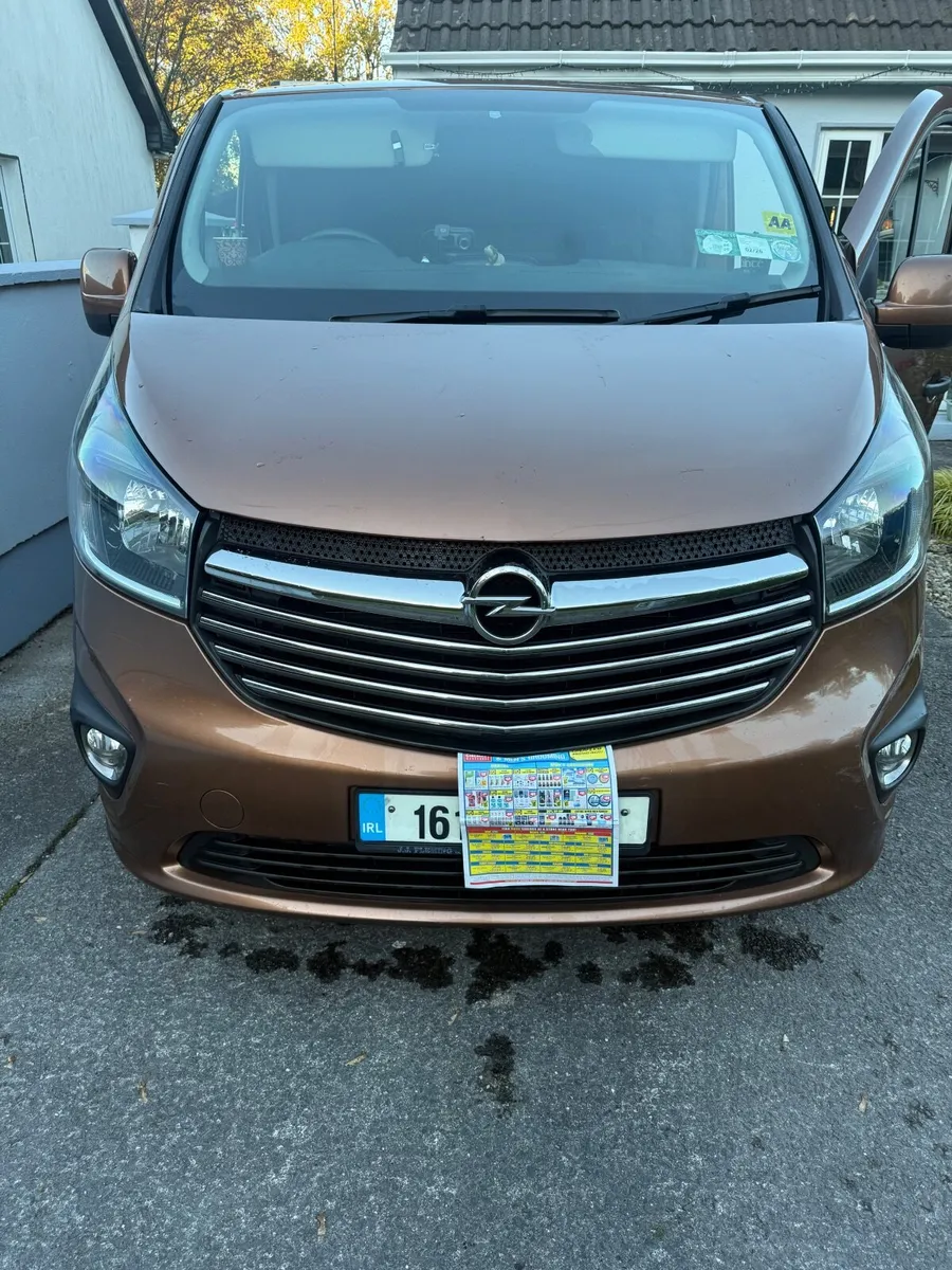 Opel Vivaro 2016 - Image 2