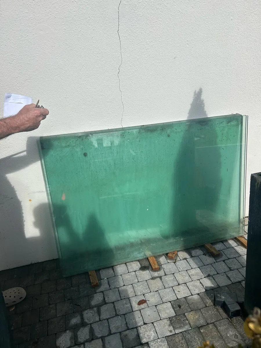 Balcony Glass & track - Image 1