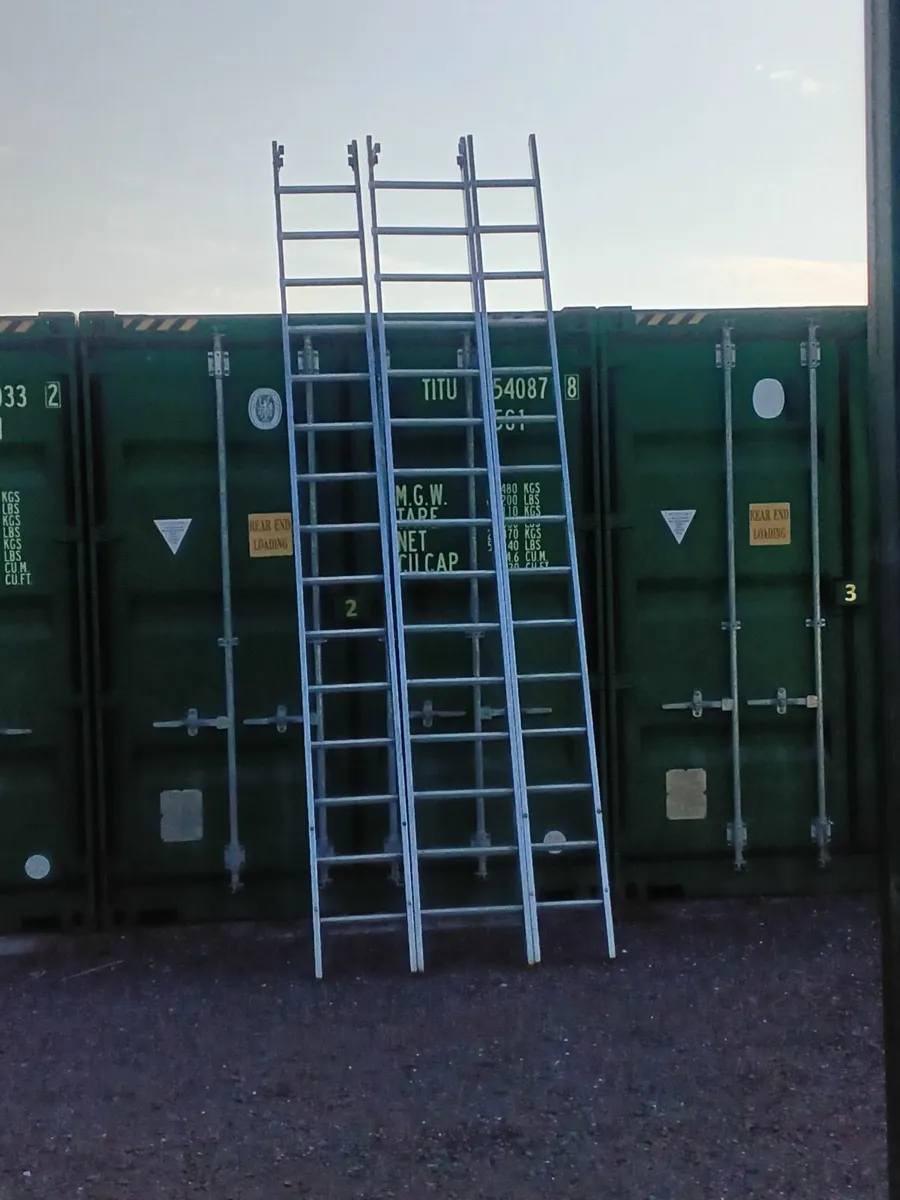 Ladder triple 15 rung - Image 4