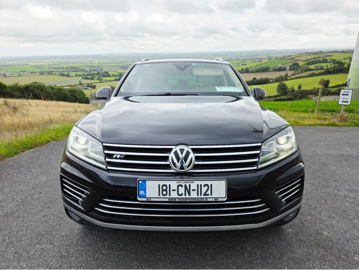 Volkswagen Touareg CV 3.0 TDI 262B 262BHP V6 5DR A - Image 2