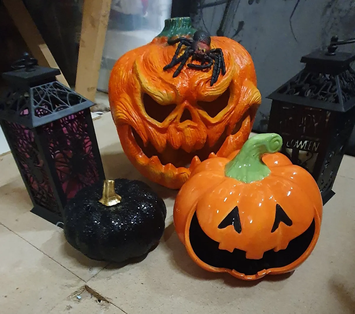 Halloween decorations - Image 2