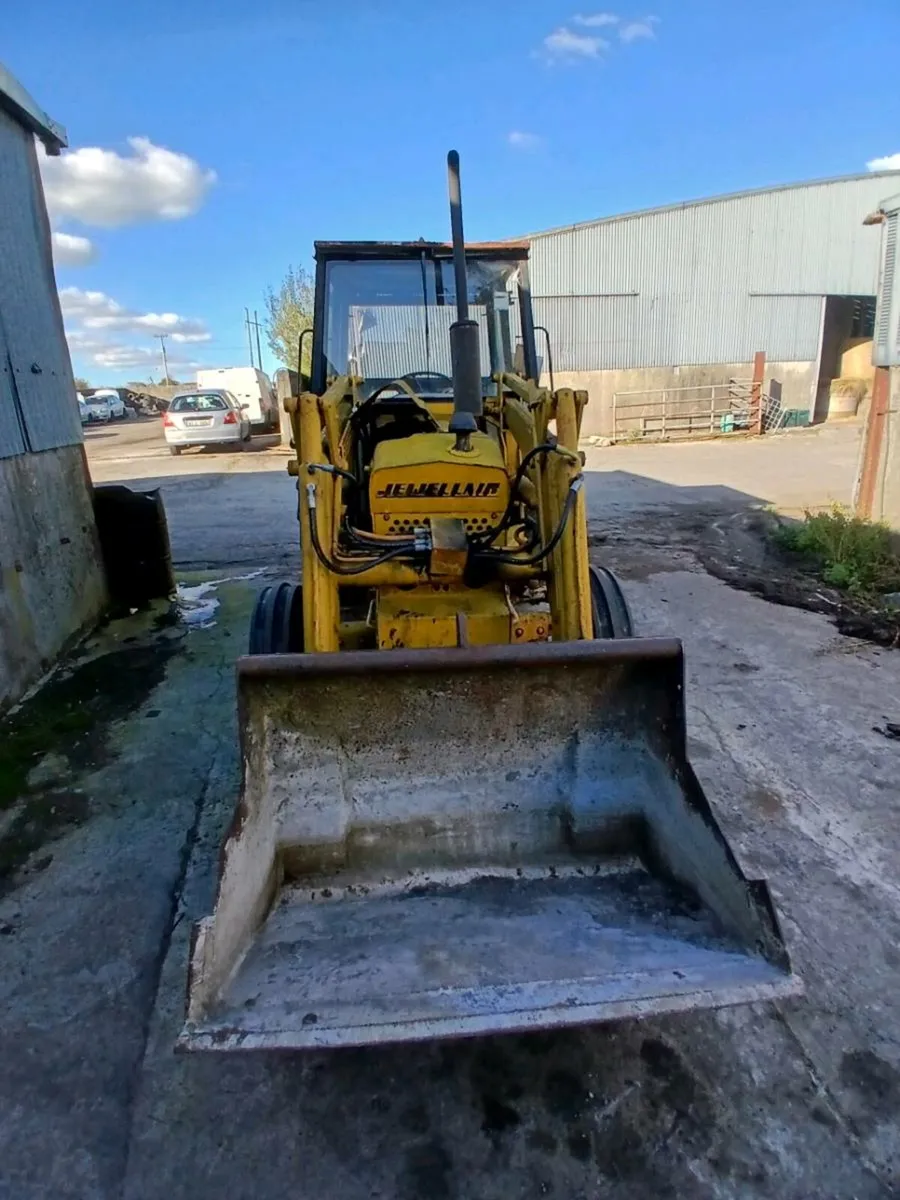 Tractor - Image 1