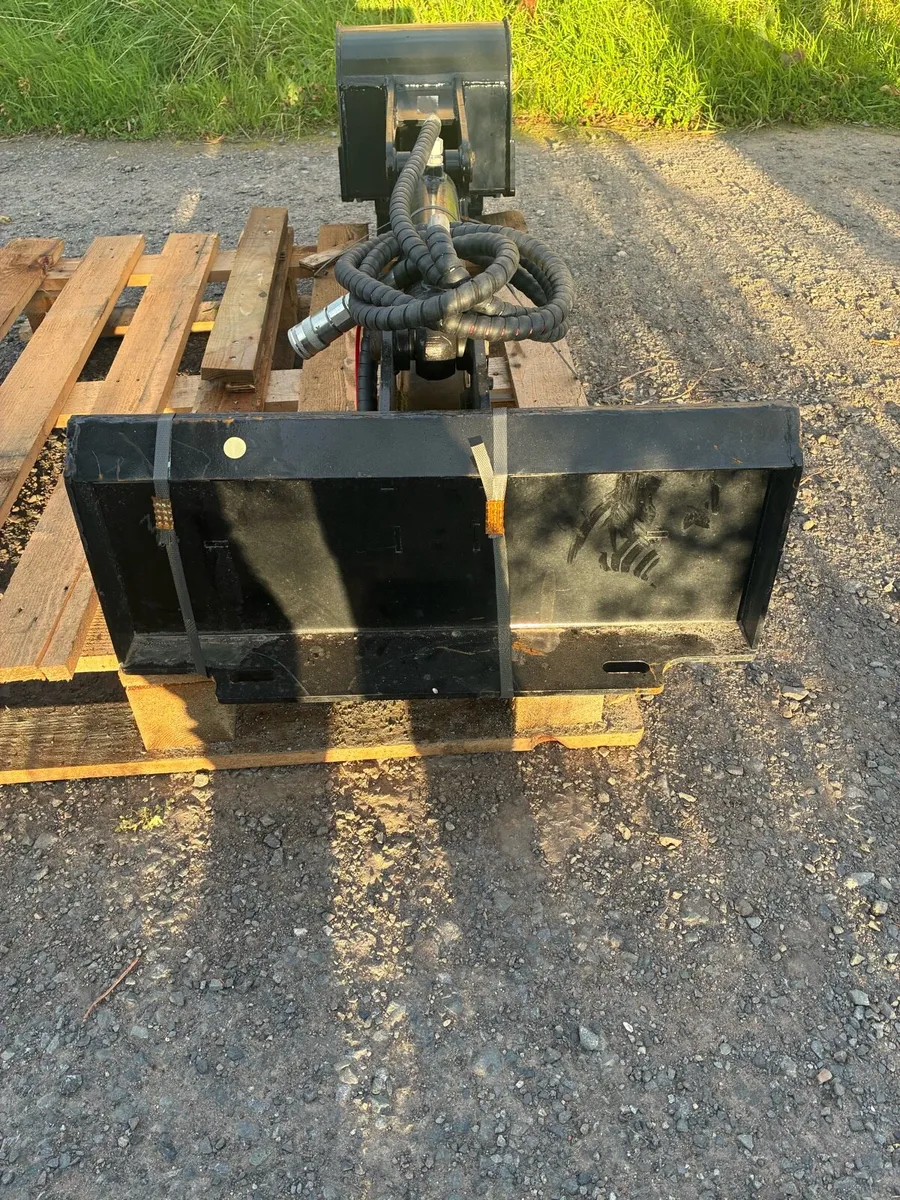 Skidsteer digging arm - Image 4