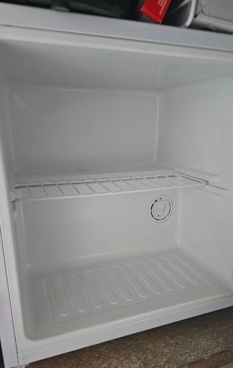 Fridge - Image 2