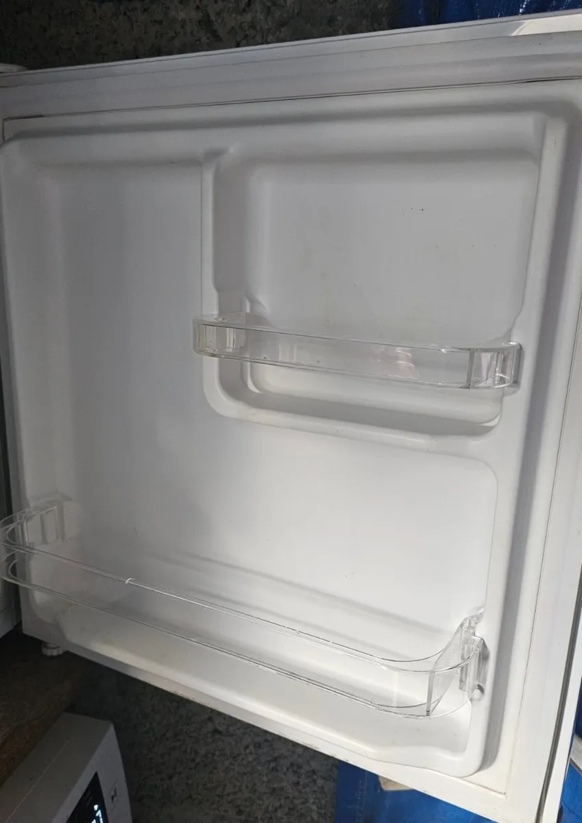 Fridge - Image 3