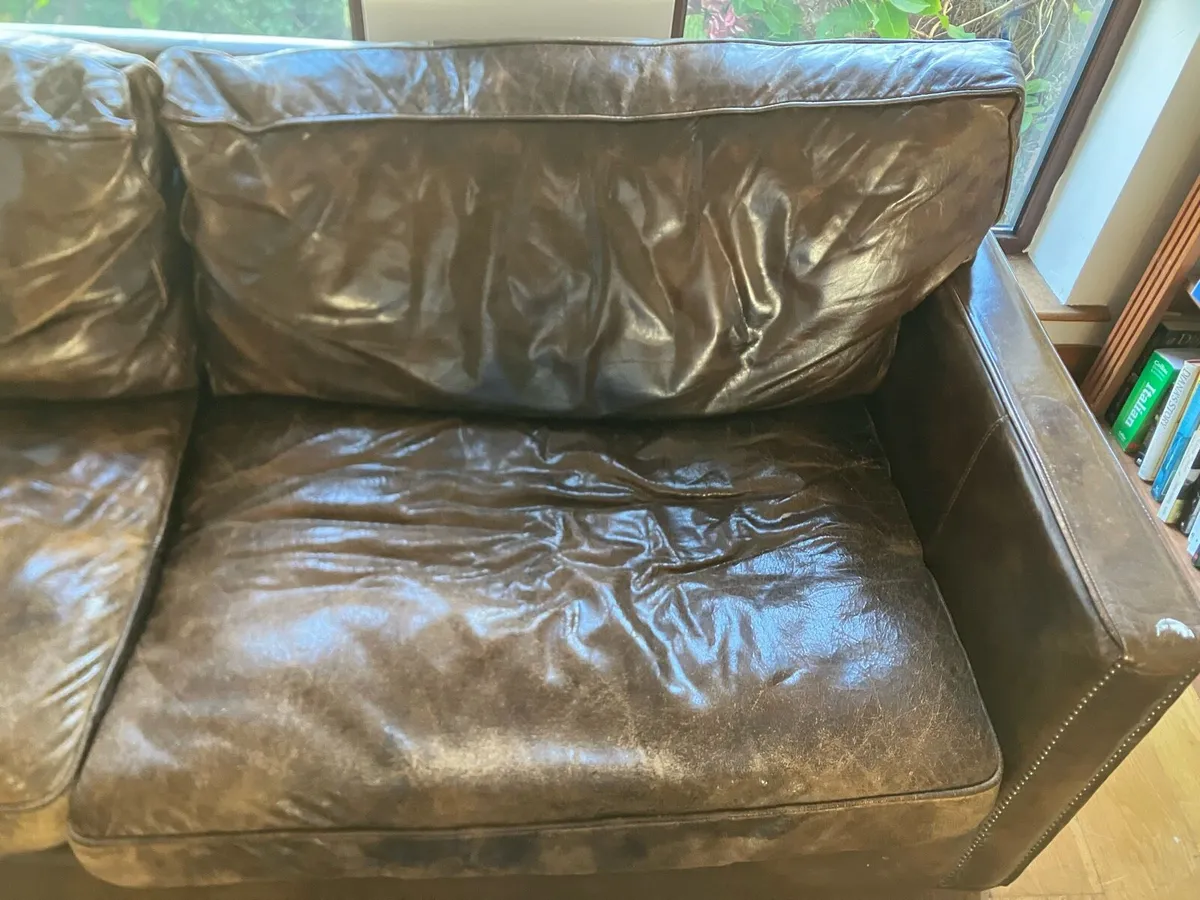 Leather sofas - Image 4