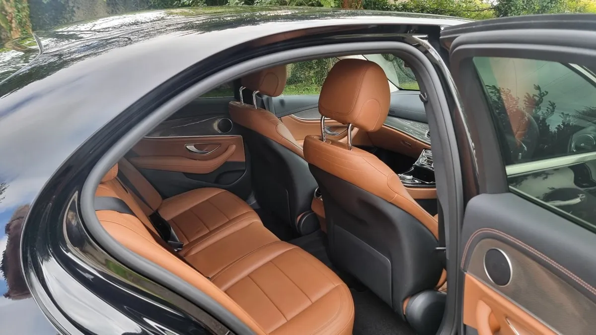Mercedes-Benz E-Class 2018 - Image 2