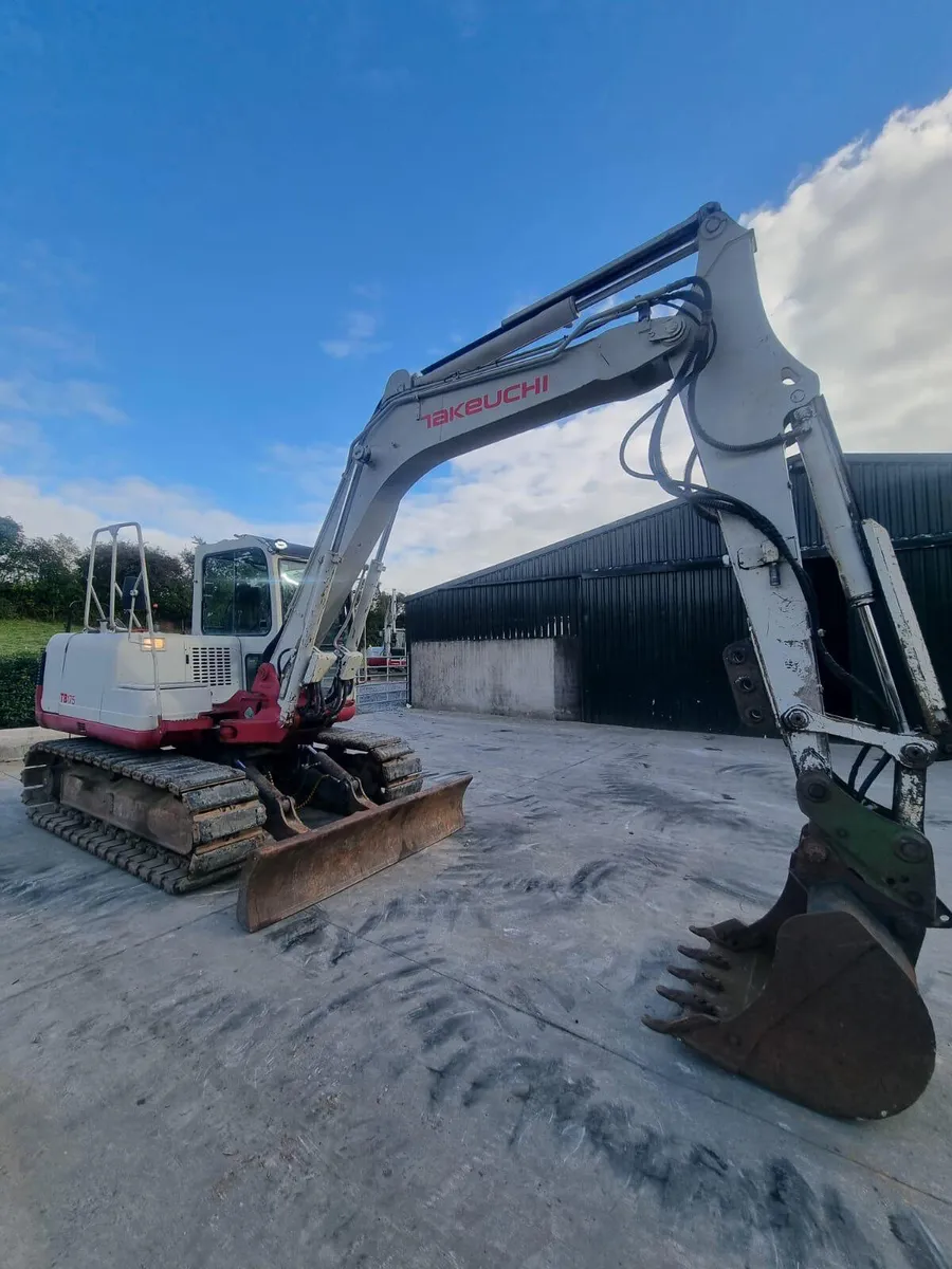 2007 TAKEUCHI TB175 - Image 2