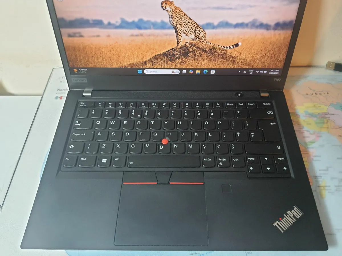 Lenovo ThinkPad T490 i7 8th gen 16/512GB SSD Quad - Image 2