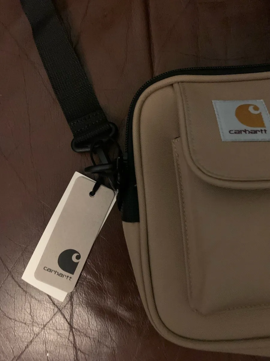 Carhartt man bag 49 to buy each - Image 3