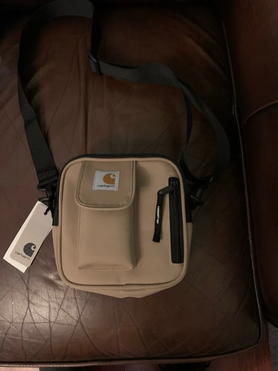 Carhartt man bag 49 to buy each - Image 4