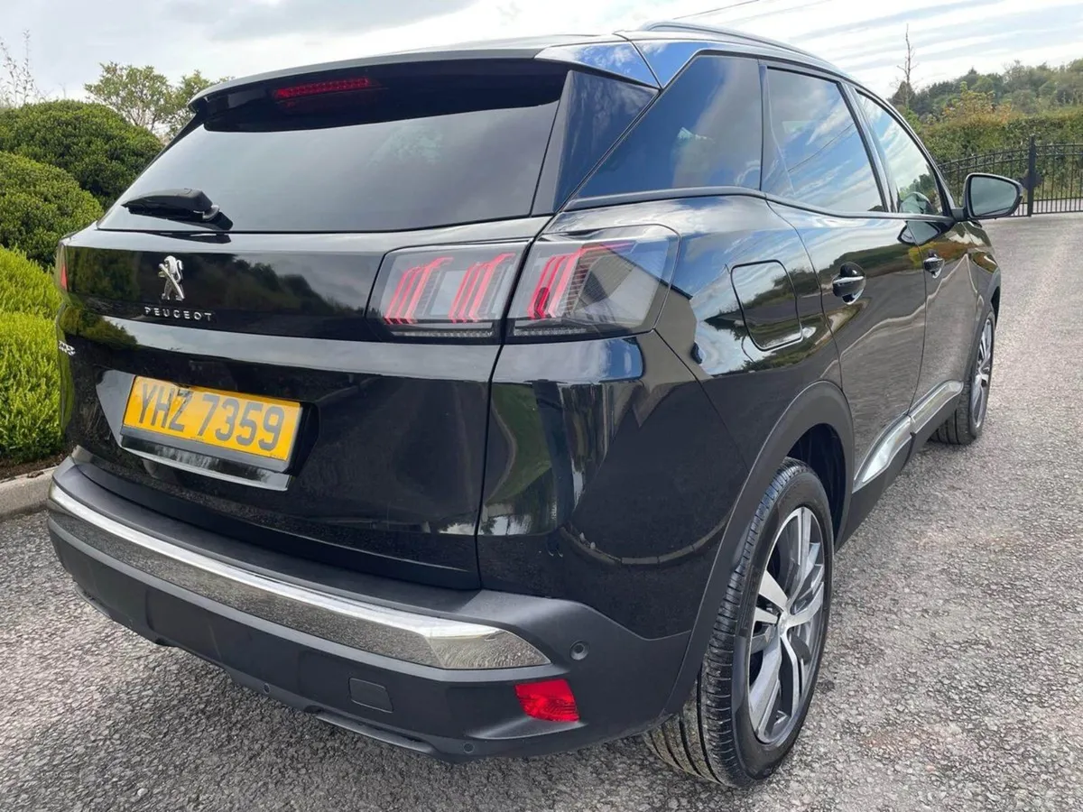 Peugeot 3008 Diesel Estate - Image 4